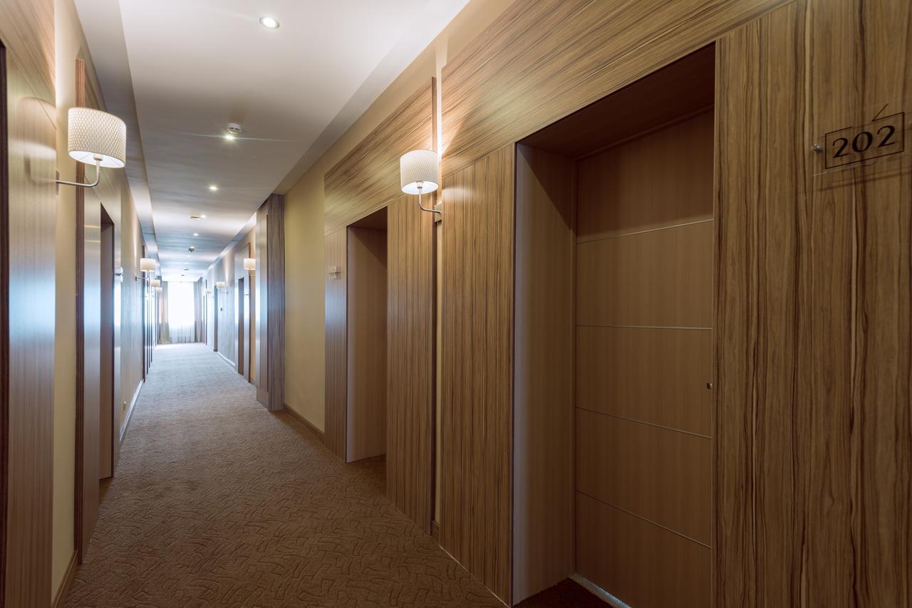 Come Inn Nur-Sultan  Exterior photo